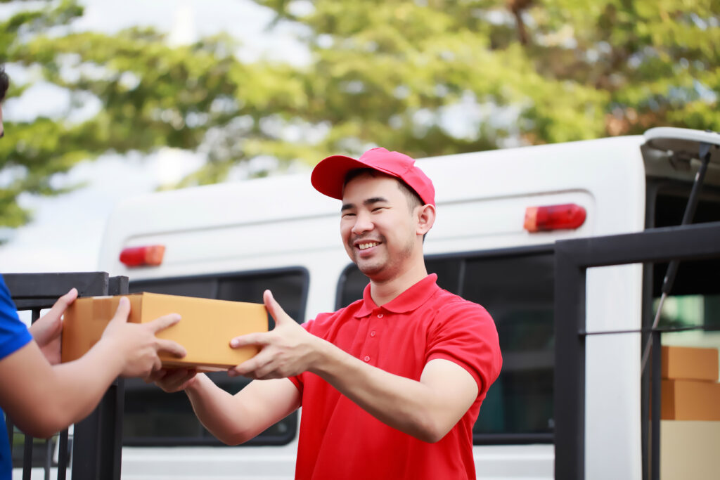 the courier brings the product to the customer