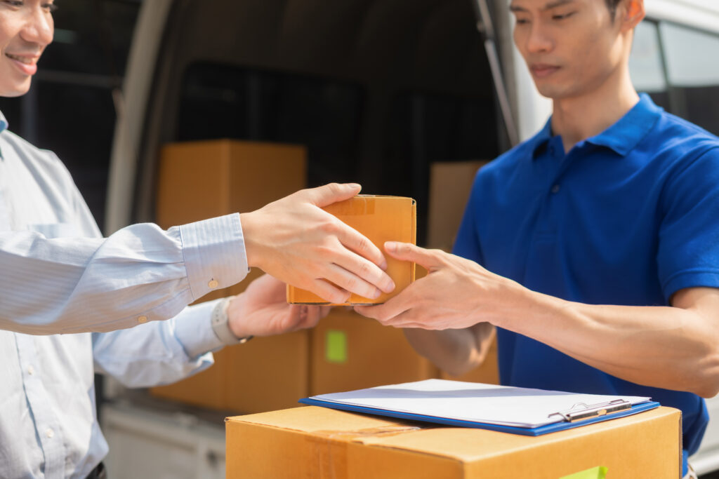 Best Courier and Logistics Services in India for Fast Delivery courier and logistics services in India